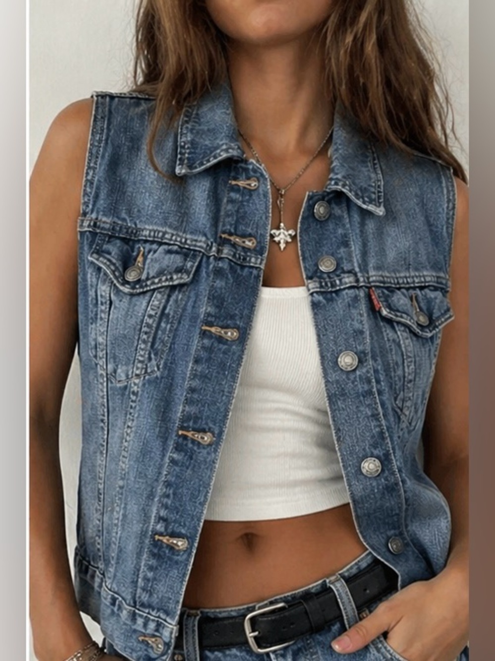 Levi’s Denim Vest Classic Blue Jean Trucker Sleeveless Jacket | Medium